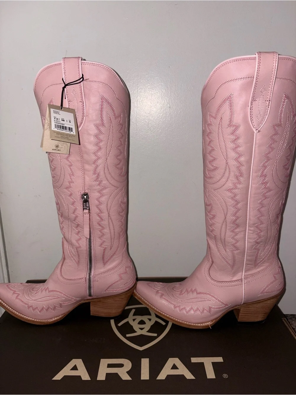 Ariat Powder Pink Casanovas